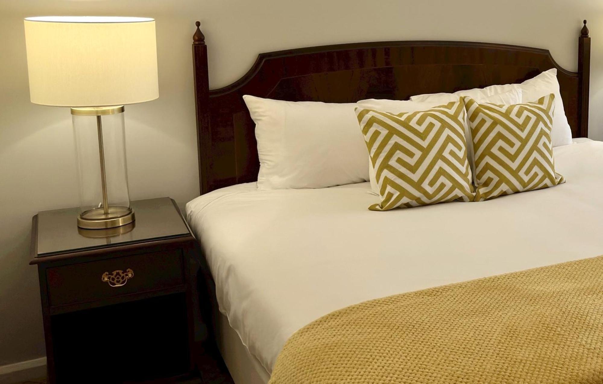 The Aberdeen Dyce Hotel Экстерьер фото