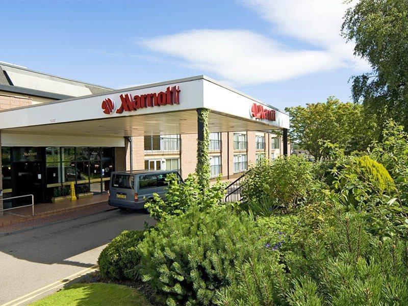 The Aberdeen Dyce Hotel Экстерьер фото